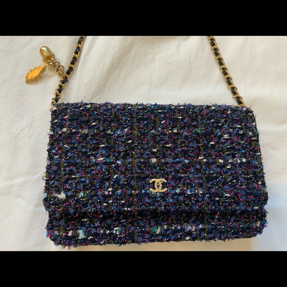 CHANEL Tweed Wallet On Chain WOC